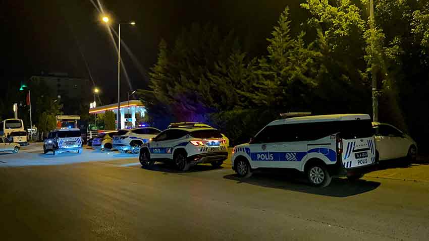 16 Y A S I N D A K I K I Z 17 Y A S I N D A K I K I Z I B I C A 786190 232605