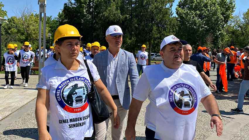 509288871 726045310177521 4424849974752281074 N