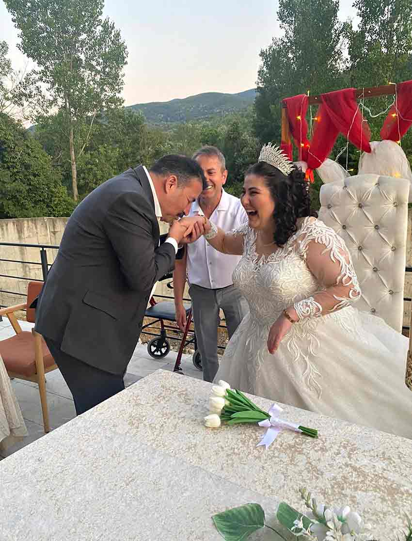 511978996 1136327308528062 6144307630441938060 N