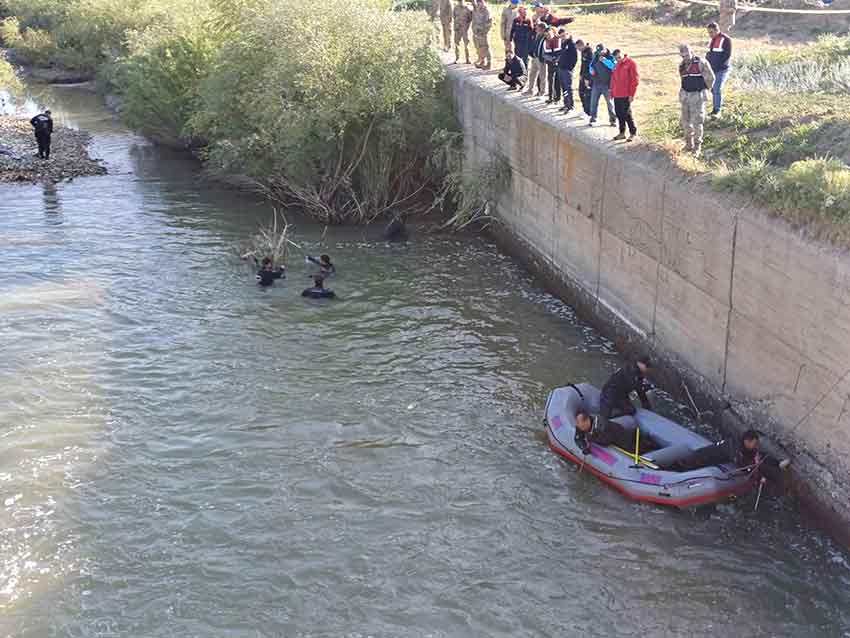 B A L I K T U T A R K E N N E H R E D U S T U C A N S I Z B E D E N 755782 223071