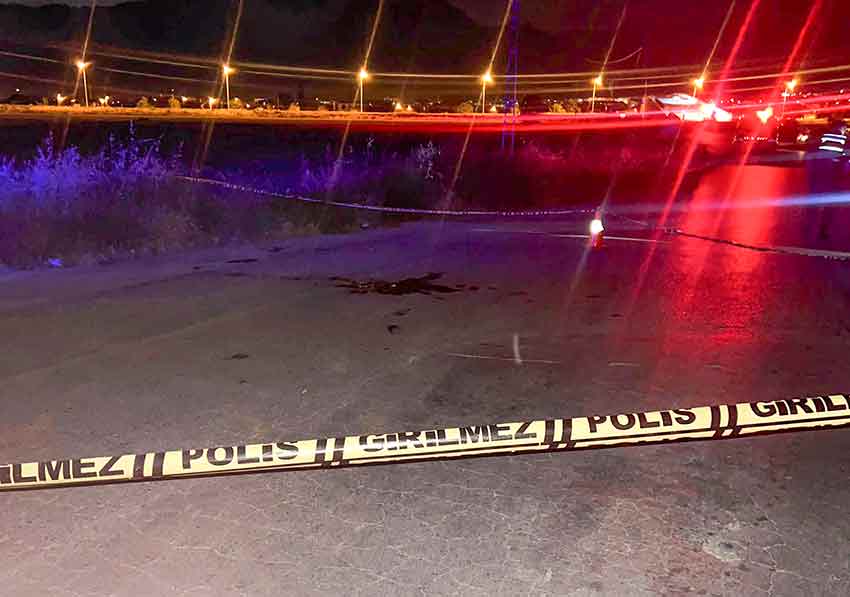 B A Y R A M T A T I L I I C I N G E L D I B I C A K L A N A R A K O 755623 223028