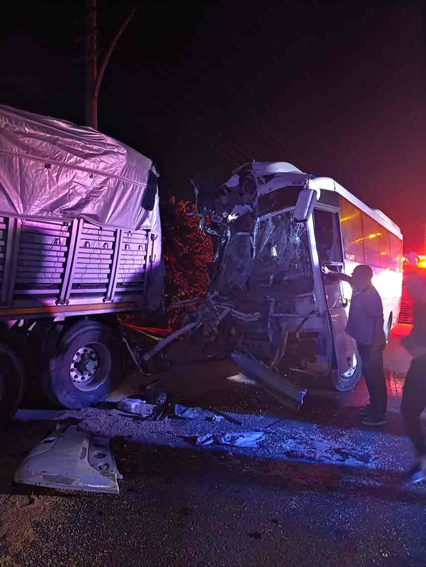 I S C I S E R V I S M I N I B U S U P A R K H A L I N D E K I T I R 764536 225671