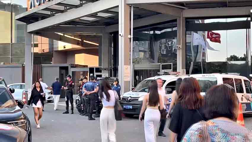 I S T A N B U L B A K I R K O Y’ D E H A S T A N E B A H C E S I N D 772307 228215