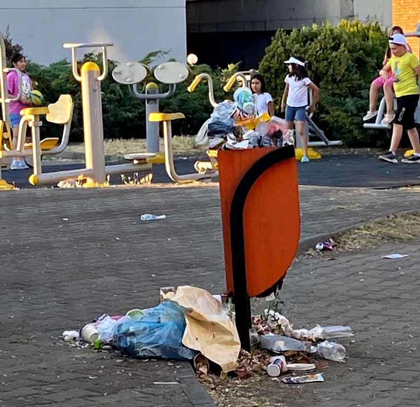 Patkta Çöp Rezaleti (1)