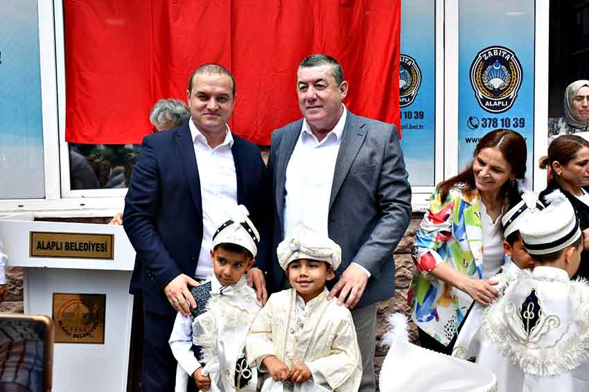 517035949 4238301346494952 3810194671196605042 N