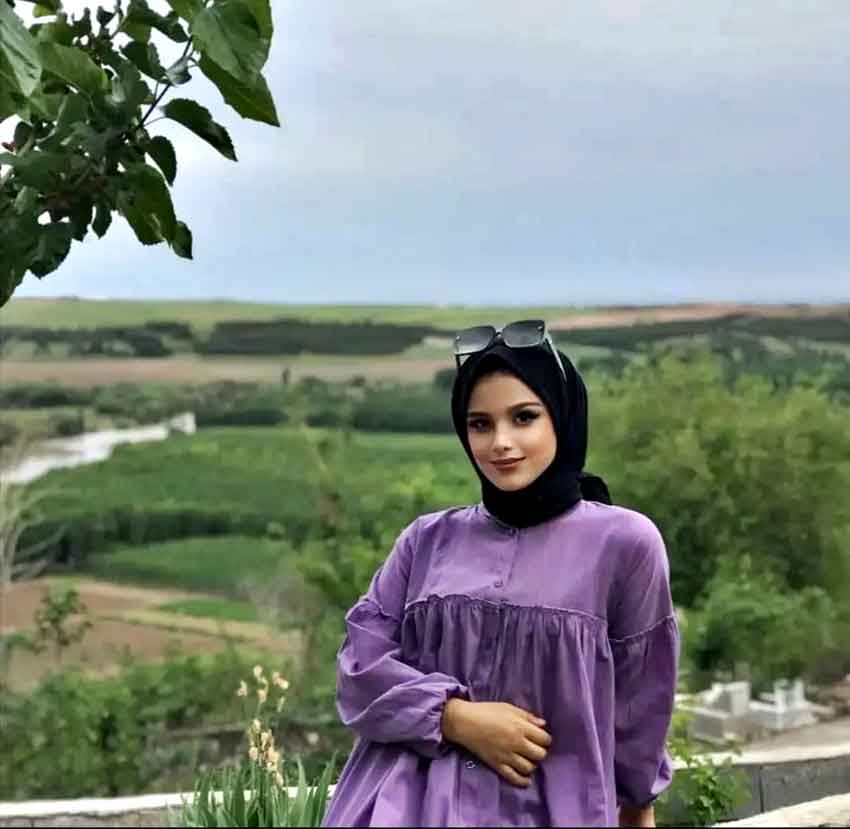 9 G U N A R A Y L A O L D U R U L E N I L A Y D A V E H E L I N’ I 833015 246852