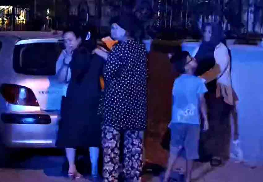 B A B A T A R T I S T I G I K I Z I V E E S I N I O L D U R U P I 838585 248553