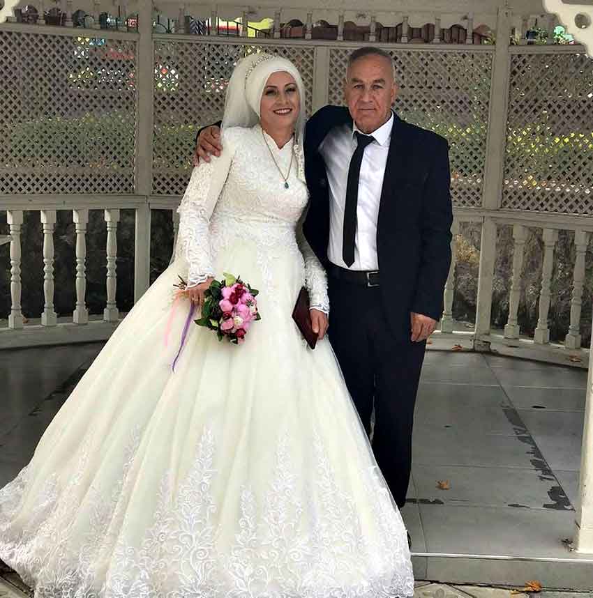 B A R T I N E S K I E S I N I O L D U R D U U V E Y K I Z I N I 815986 241650