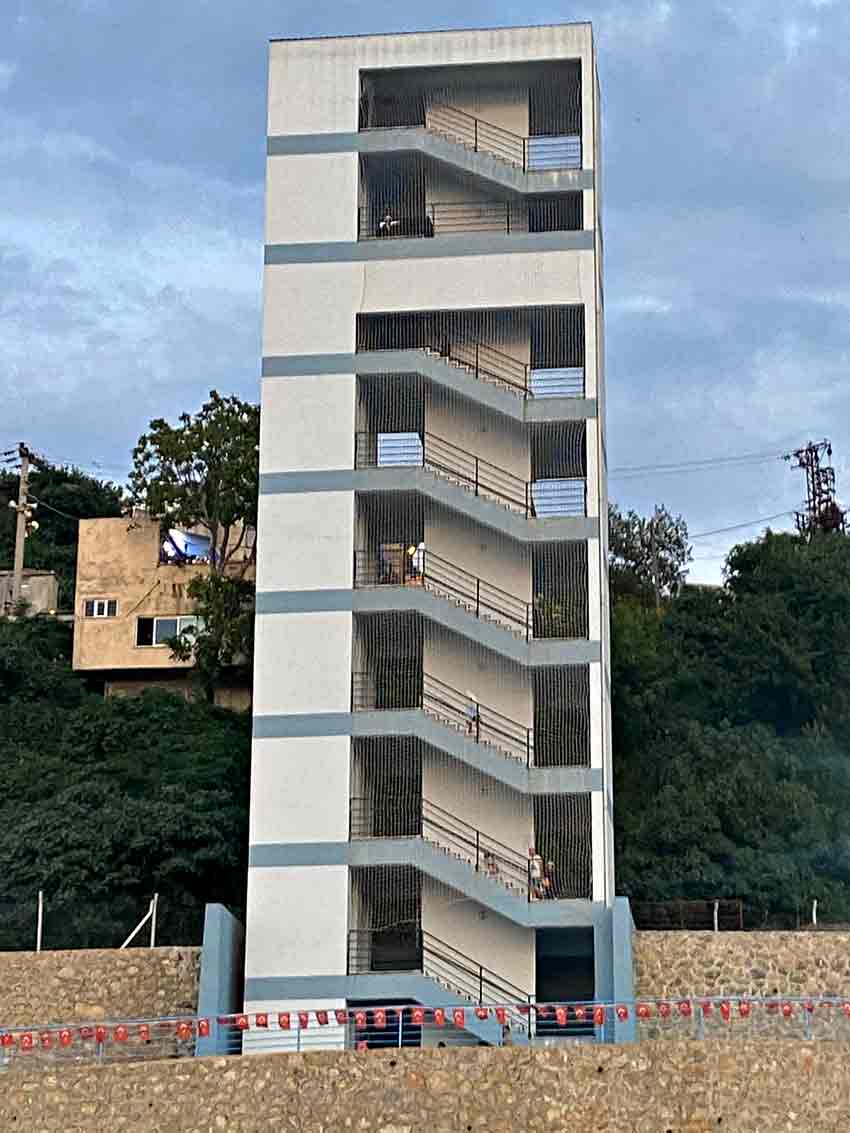 C5B4Ba6C F441 4E6A Ba64 28Adff01C639