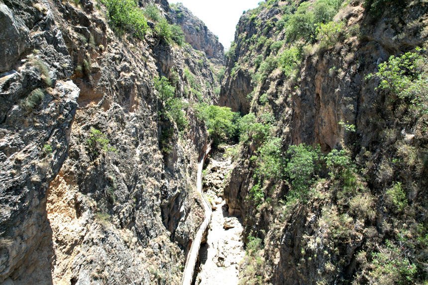 Çal Kısık Kanyonu Menderes'in Kurumasıyla Tüm Ihtişamını Kaybetti (2)