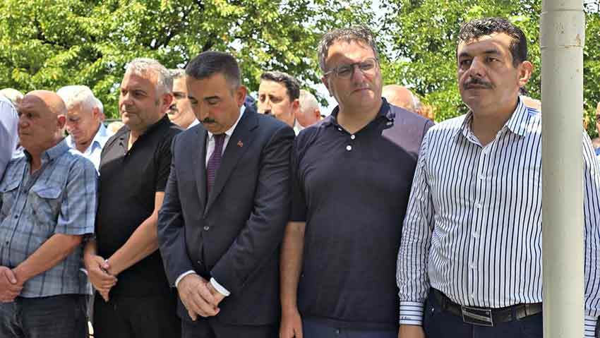 Gazeteci Cem Küçük'ün Babasının Cenazesi (5)