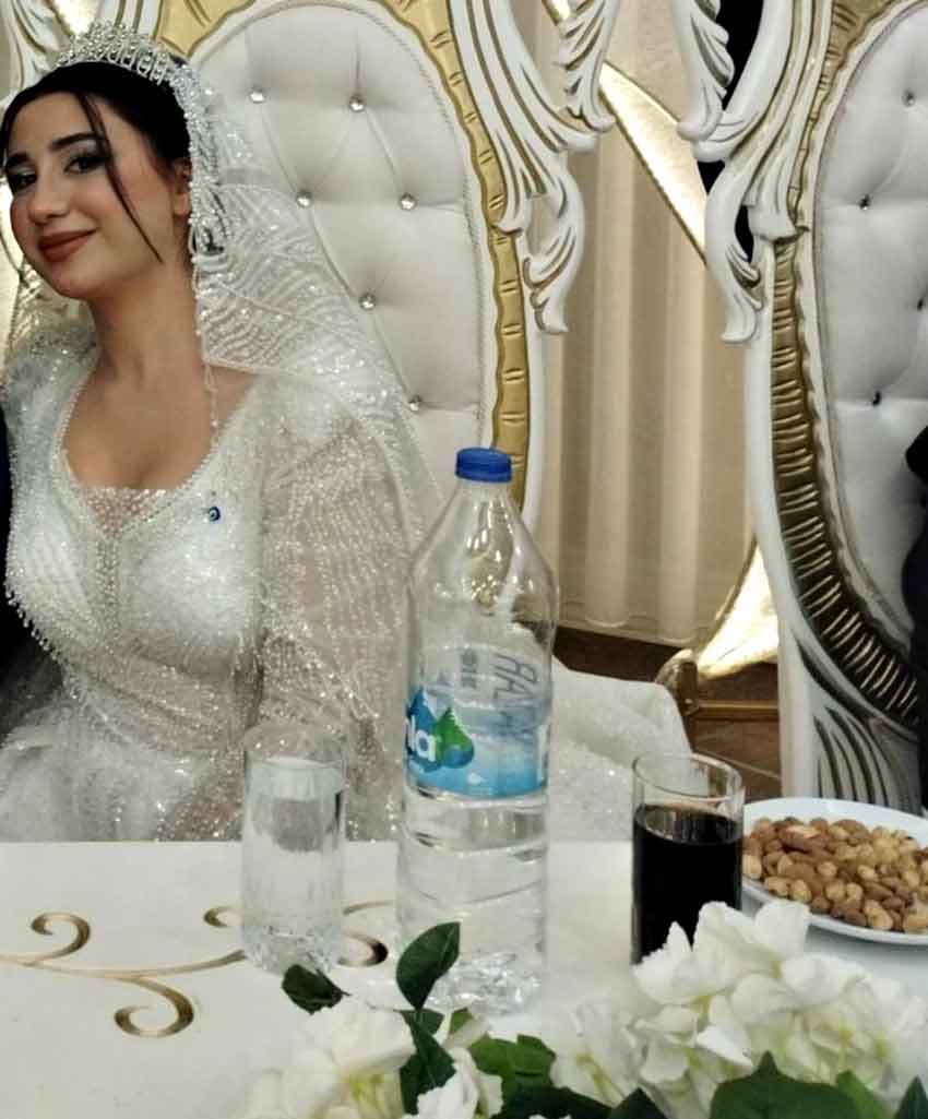 I L A Y D A K A T I L I N D E N K A C M A K I C I N I L I L D O L 825291 244517