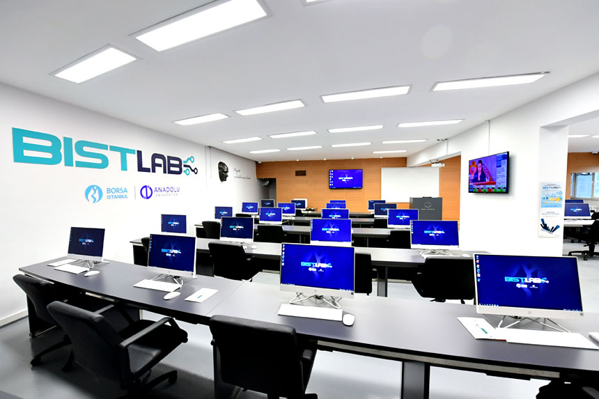 İi̇bf Yarım Asrı Aşan Tecrübesiyle Başarılı Mezunlar Vermeye Devam Ediyor (2)