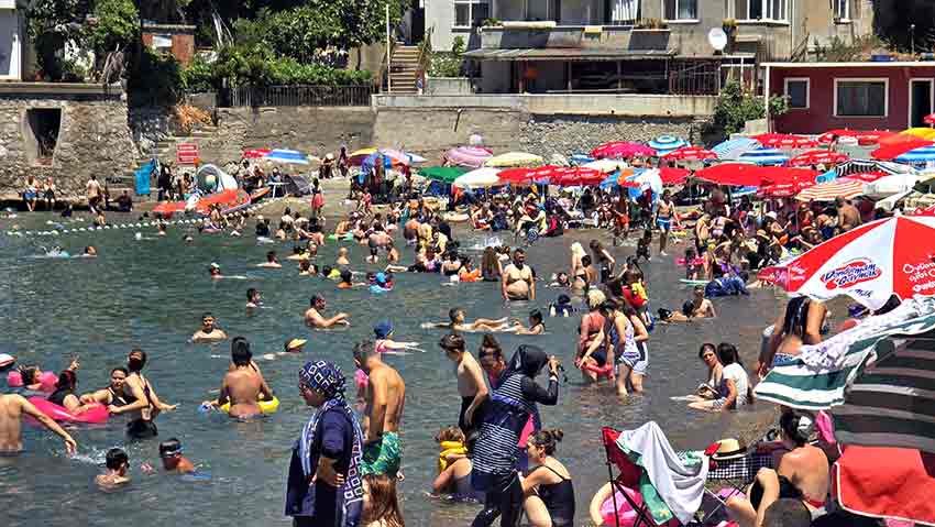 Kapuz Plajı 20 7 2025 (1)