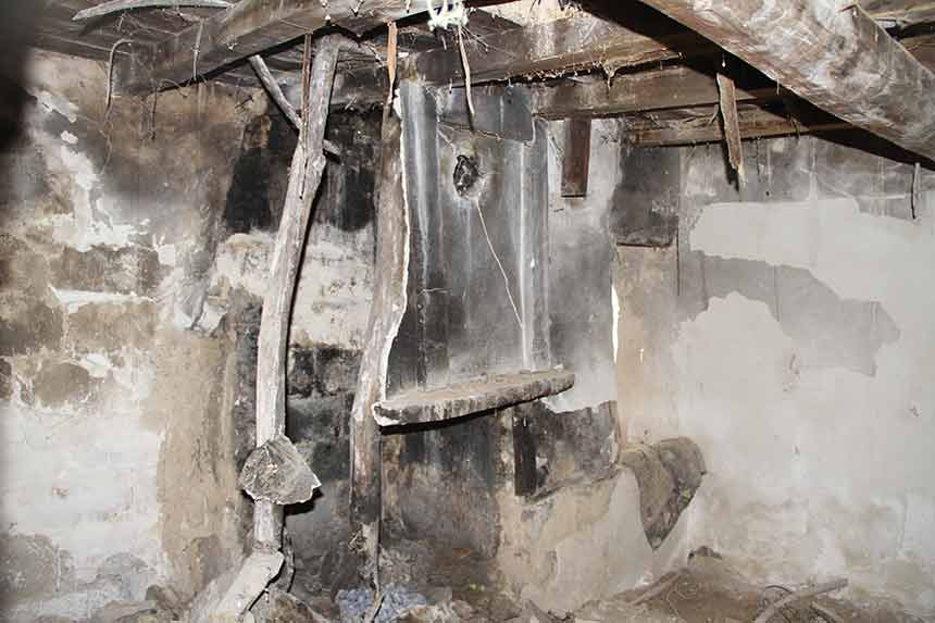 Keloğlanın Evi (2)