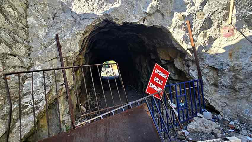 Li̇man Arkasi Kapandi (4)