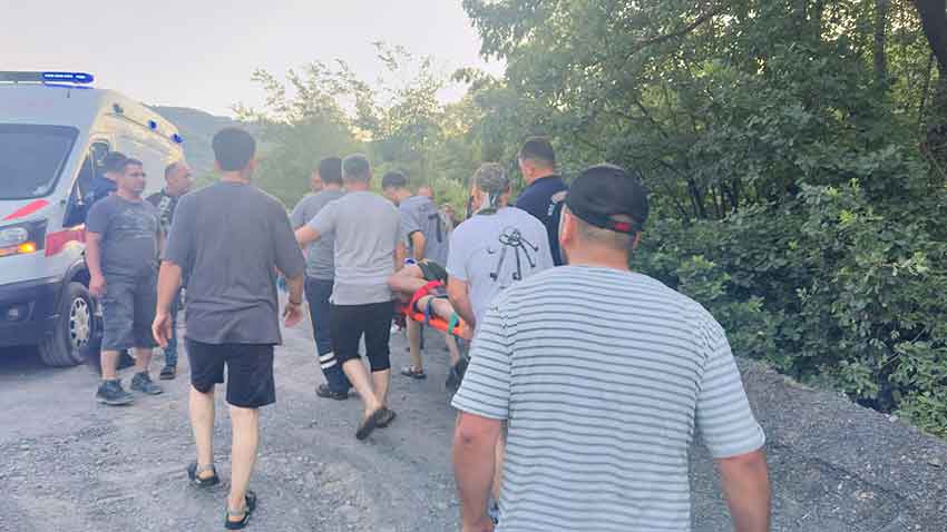 S A R A M P O L E Y U V A R L A N A N P A T P A T T A K I 2 K I S I Y 804278 238090