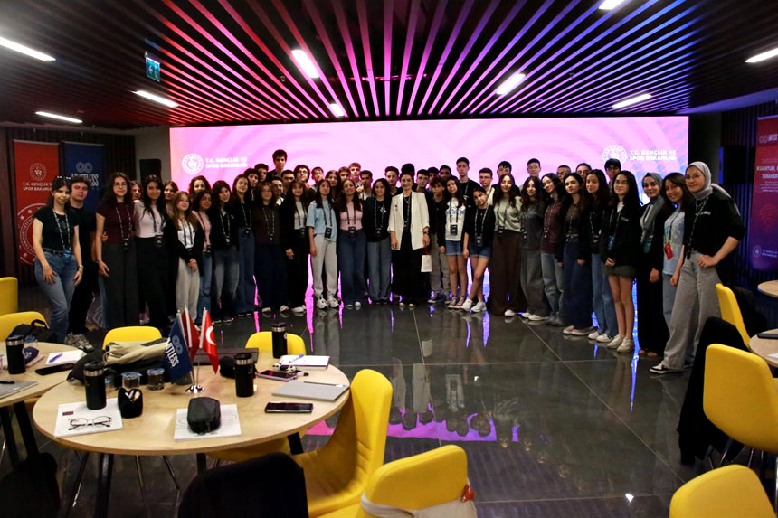 Teknoloji Ve Akademik Girişimcilik Kampında (1)