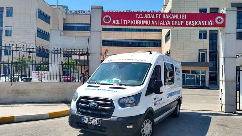 Yeni Nişanlanan Genç Kalp Krizi (5)