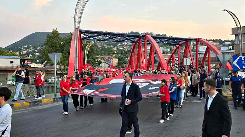 Zonguldak 15Temuz Yürüyüşü 2025 (6)