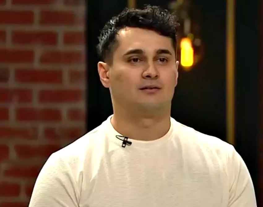 D E V R E K L İ H A K A N Ü