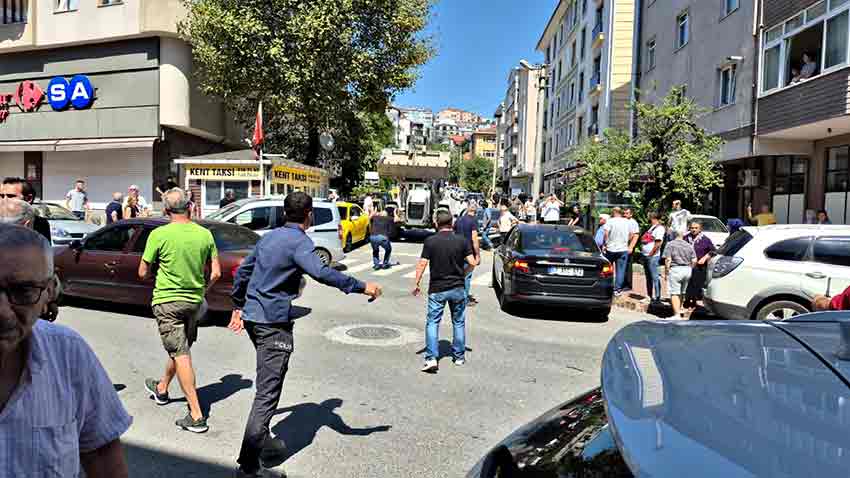 F R E N I B O S A L A N H A F R I Y A T K A M Y O N U I S Y E R I N E 869242 258094