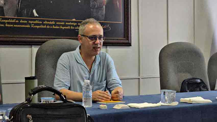 F7628E63 F87A 403D A298 077B0504De63