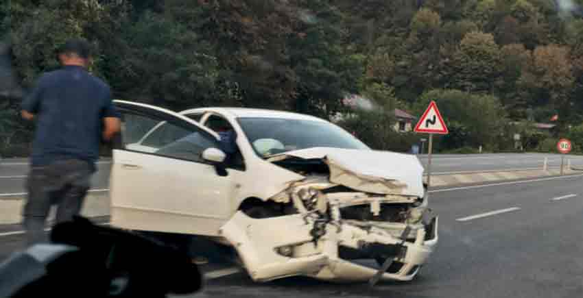 4F2B52D7 5589 457E 97C2 1D7791E23701