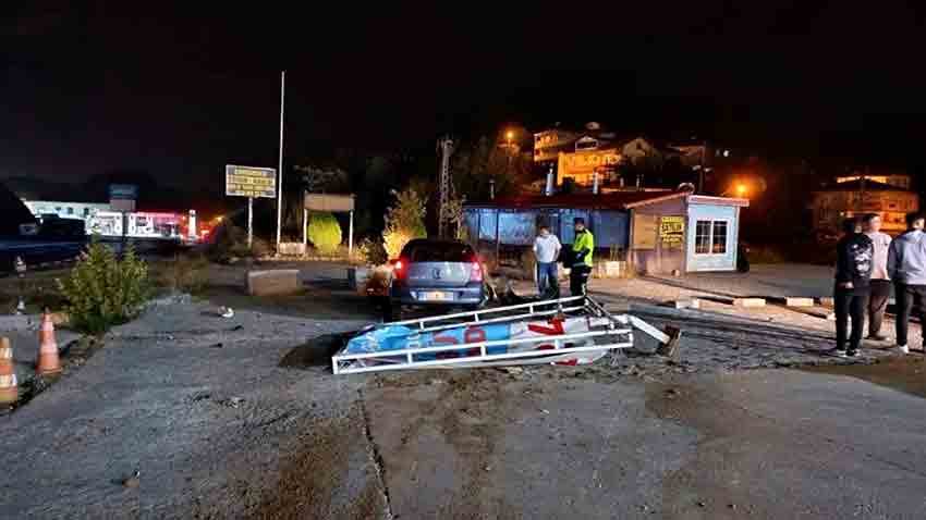 A R A Ç R E K L A M P A N O S U N A S A P L A N D I