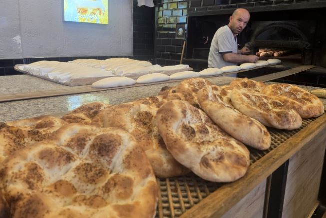 Ekmeğe Gi̇zli̇ Zam Geli̇yor 33