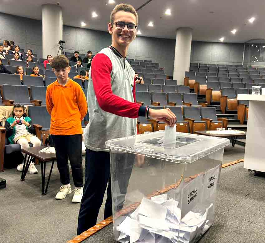 571328899 1309282127893572 1326578965959265656 N