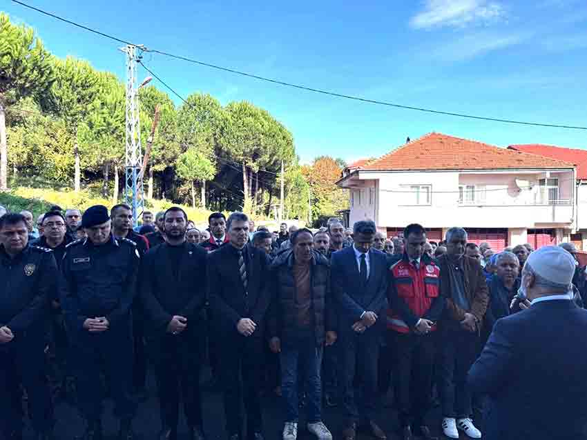 Hasret Akkuzu Cenaze (3)