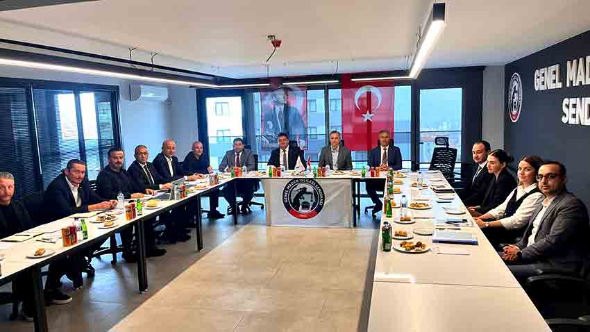 584972864 851942664254451 5969166138476155077 N