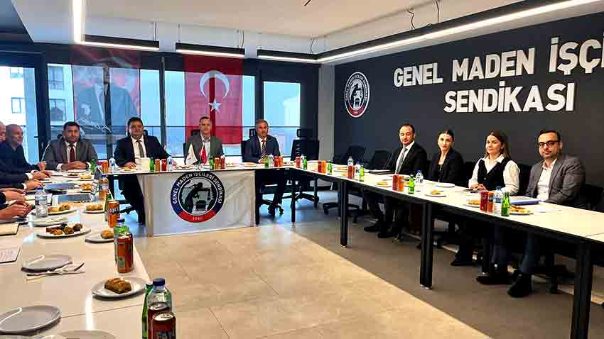 586236035 851942754254442 1175603245261242847 N