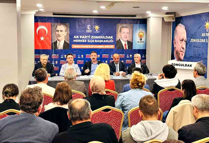 Ak Parti Merkez Ilçe Toplantı (3)