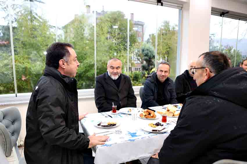 Başkan Gebeş Imamlarla Kahvaltıda Buluştu (1)