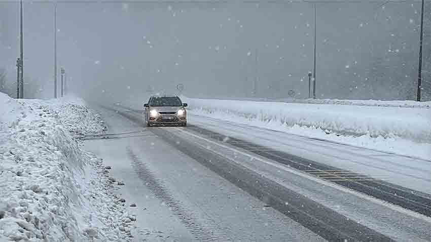 Bolu Dağı’nda Kar Yağışı Yeniden Etkisini Gösterdi (1)