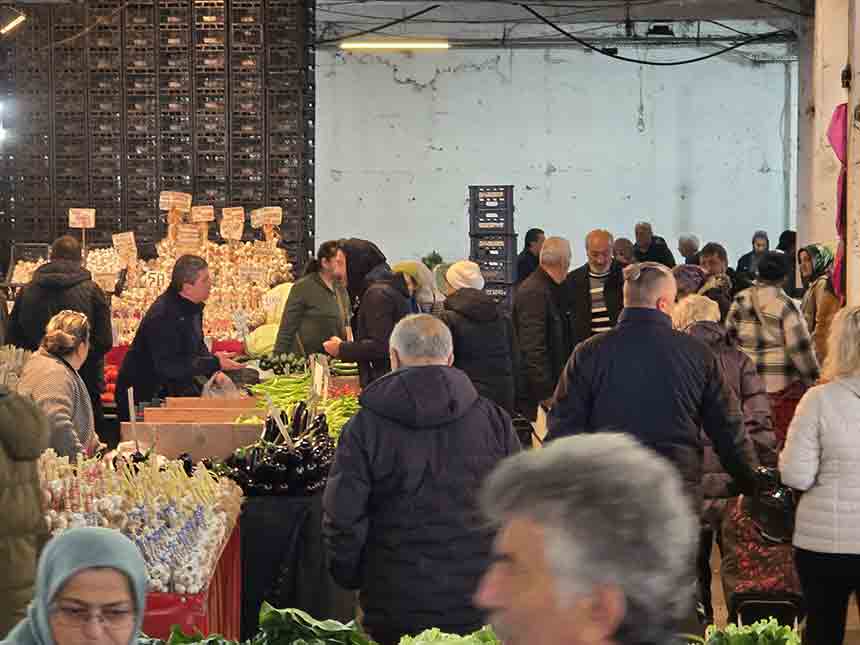 Halk Pazarı 13 12 2025 (2)