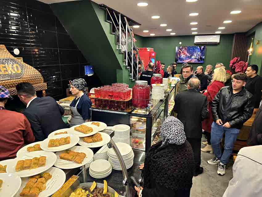 Köfteci Zeko’nun Soğuksu Şubesi Açıldı (3)