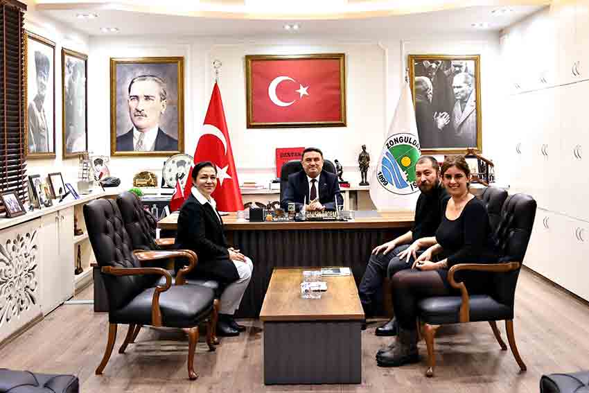 Üstüngel Arı Ve Nisanur Arı’dan Başkan Tahsin Erdem’e Anlamlı Ziyaret (2)