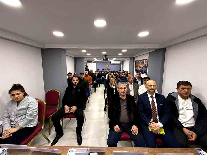 A K Parti Devrek İlçe Danışma Meclisini Gerçekleştirdi (1)