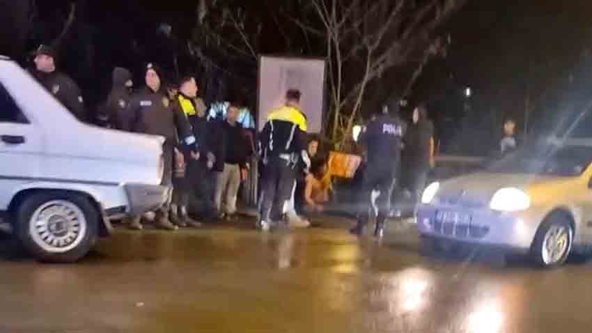 Bartın'da Sözlü Tartışma Bıçaklı Kavgaya Dönüştü 2 Yaralı (2)