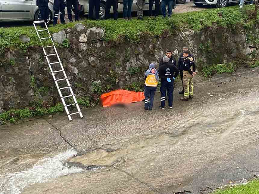 D E R E Y E D Ü Ş E N Ş A H I S Ö L D Ü (3)