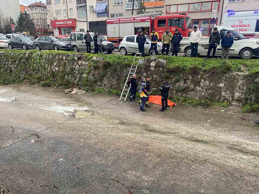 D E R E Y E D Ü Ş E N Ş A H I S Ö L D Ü (4)