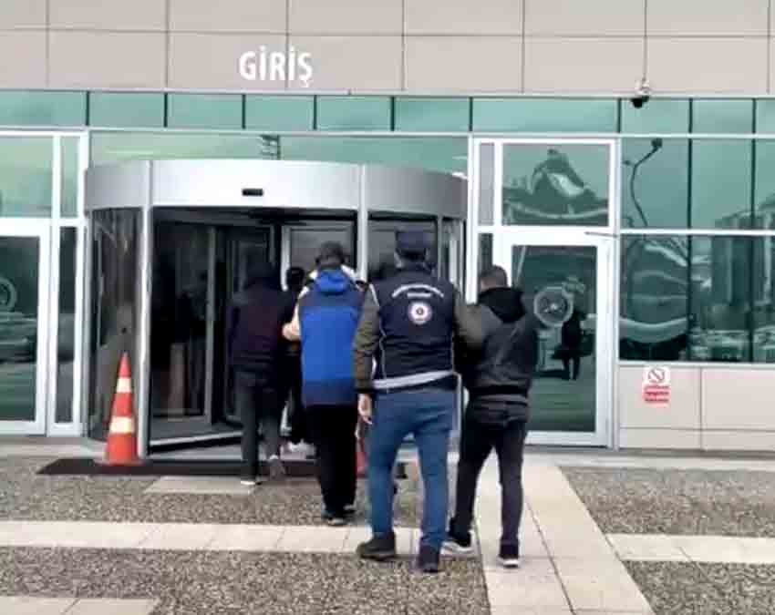 K A Ç A K G Ö Ç M E N O P E R A S Y O N U 13 G Ö Ç M E N Y A K A L A N D I, 5 T U T U K L A M A (1)