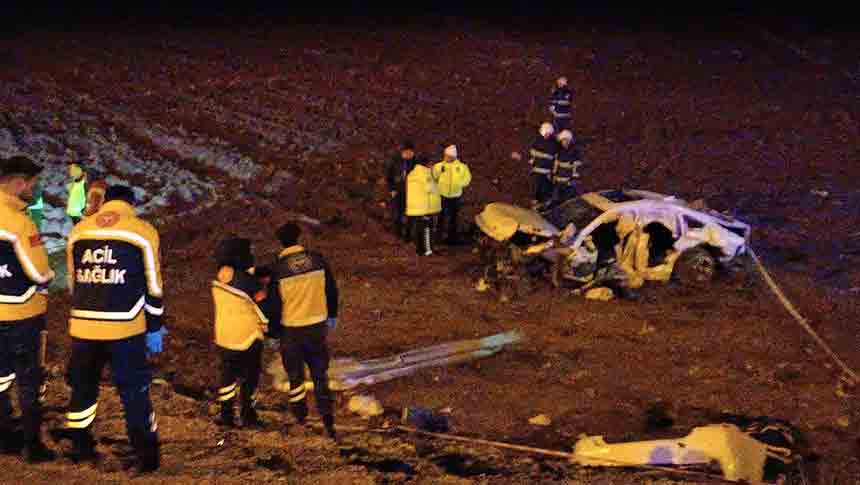 Trafik Faciası 3 Ölü (1)