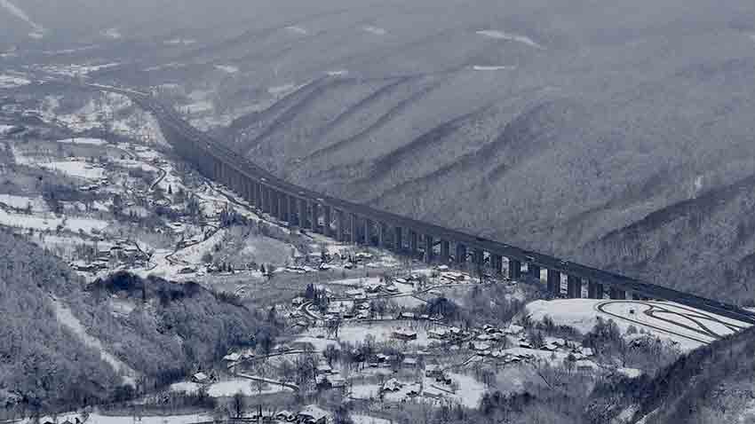 Türkiye’nin Can Damarında Kış Güzelliği Havadan Görüntülendi (2)