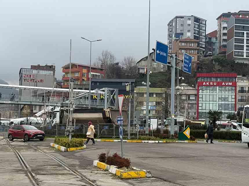 Ü S T G E Ç İ D İ K U L L A N M A Y A N Y A Y A L A R (10)