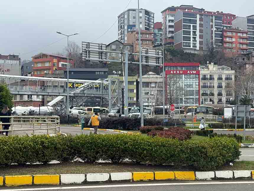 Ü S T G E Ç İ D İ K U L L A N M A Y A N Y A Y A L A R (11)