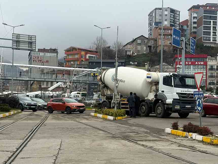 Ü S T G E Ç İ D İ K U L L A N M A Y A N Y A Y A L A R (9)